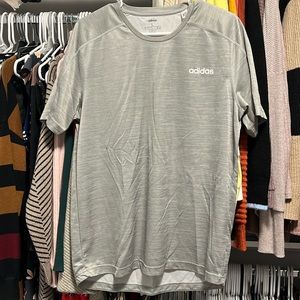 Men’s Large Adidas tshirt